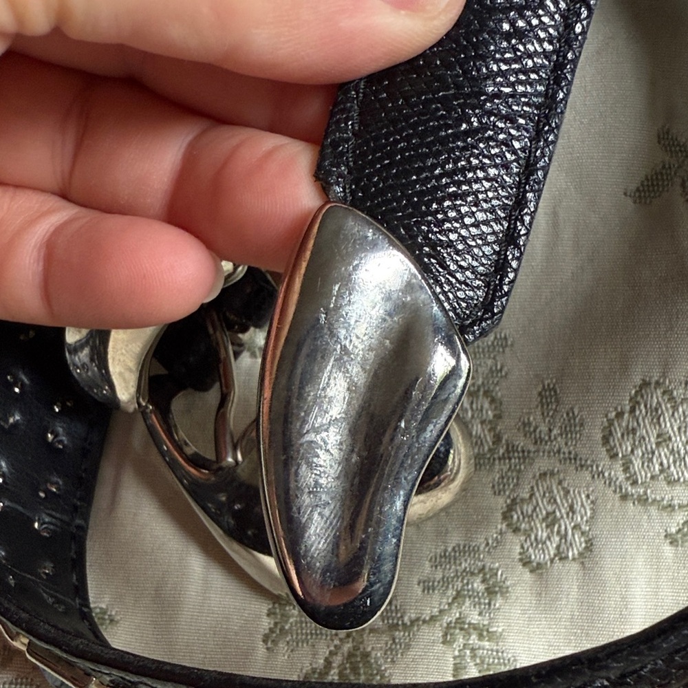 Black Leather Belt with Silver Buckle and Multicolor Accents Vintage Small. - Picture 8 of 17